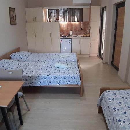 Goka Apartments ゲヴゲリヤ エクステリア 写真